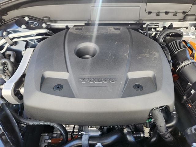 New 2026 Volvo XC60 T8 Plus w/ Climate Package AWD/4WD image 20