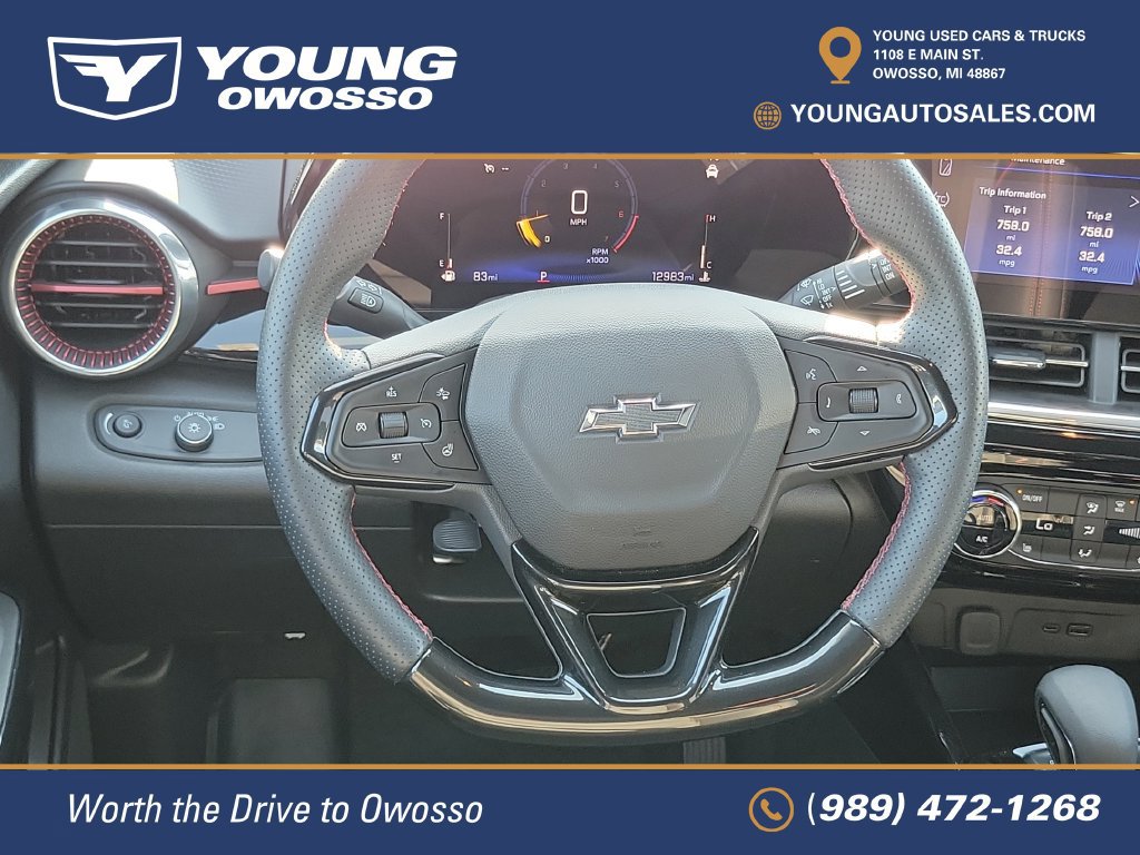 Used 2024 Chevrolet Trax RS w/ Driver Confidence Package FWD image 28