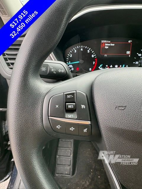 Used 2021 Ford Escape SE image 12