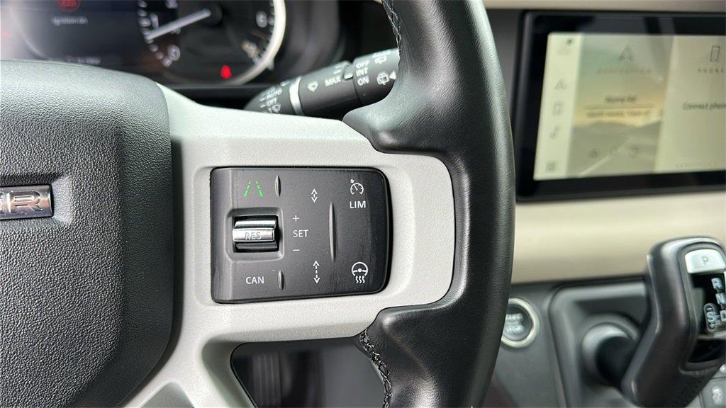 Certified 2023 Land Rover Defender 110 X-Dynamic SE image 16