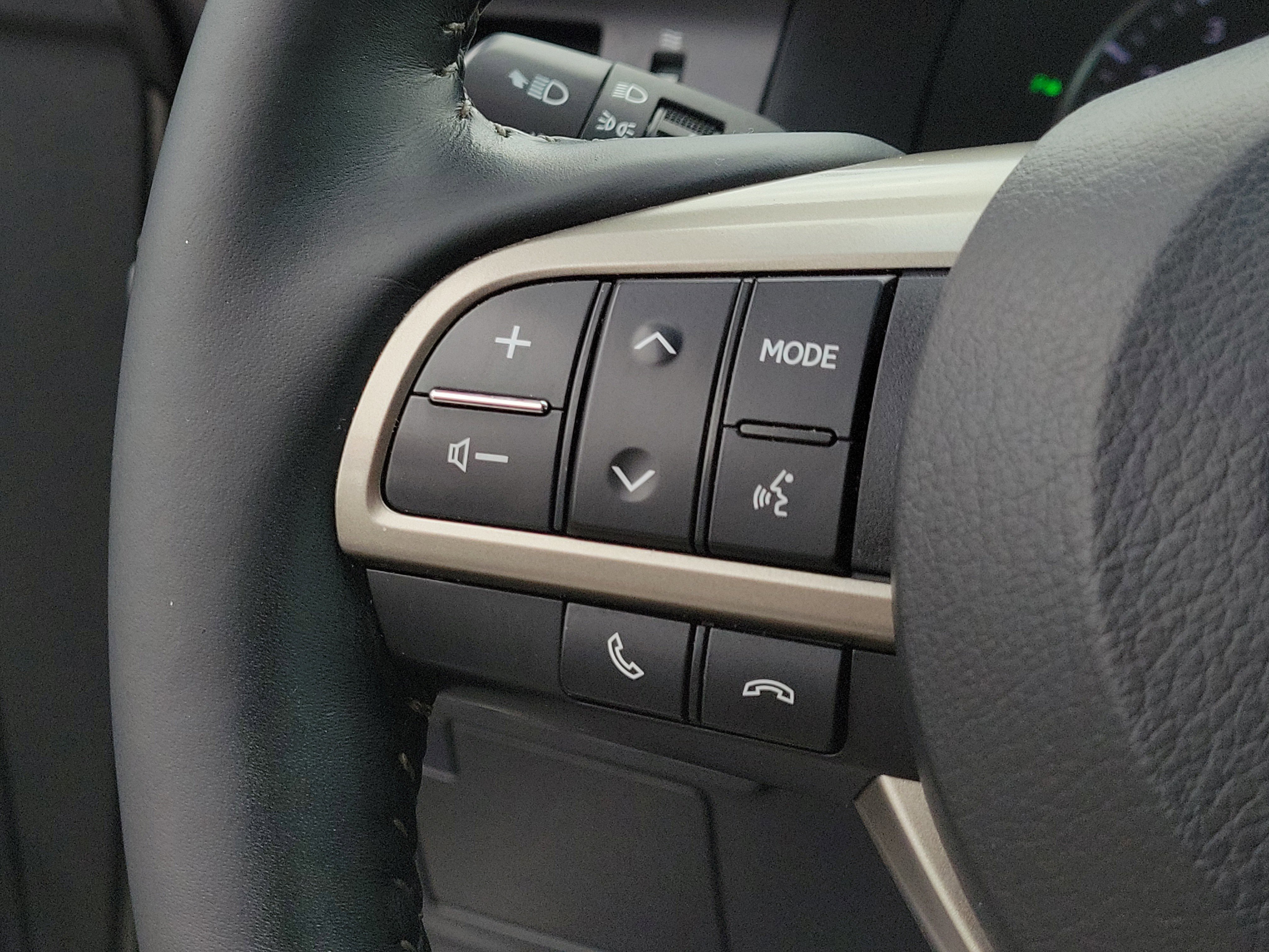 Used 2016 Lexus ES 350 w/ Ultra Luxury Package image 31