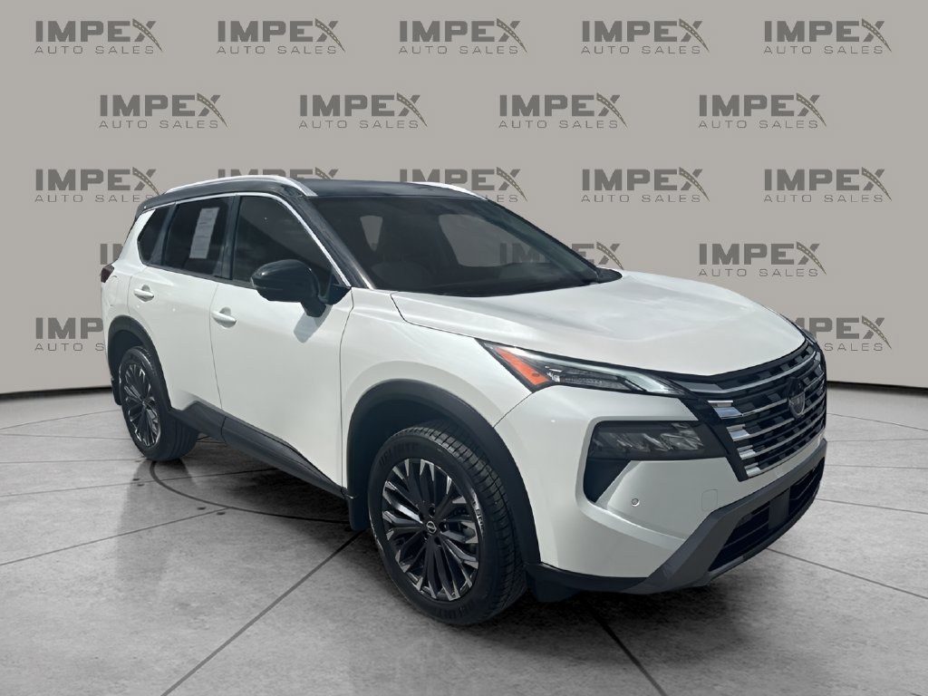Used 2025 Nissan Rogue SL w/ Tech Package AWD/4WD image 7