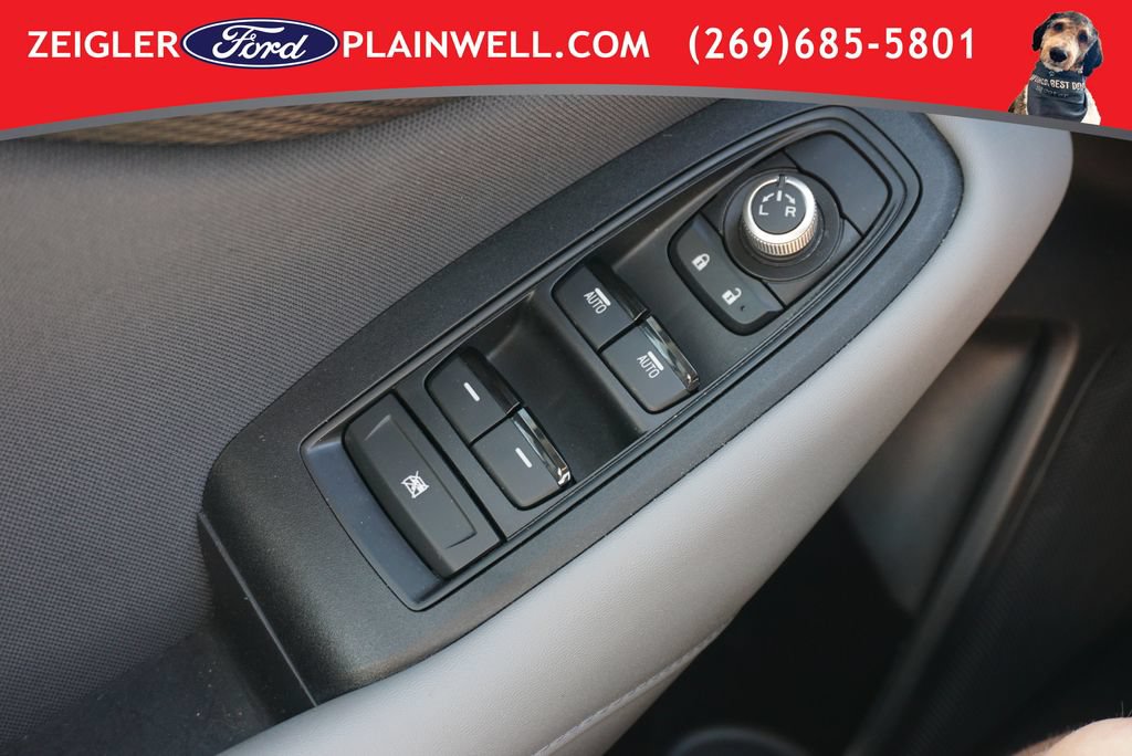 Used 2023 Subaru Outback Premium AWD/4WD image 28