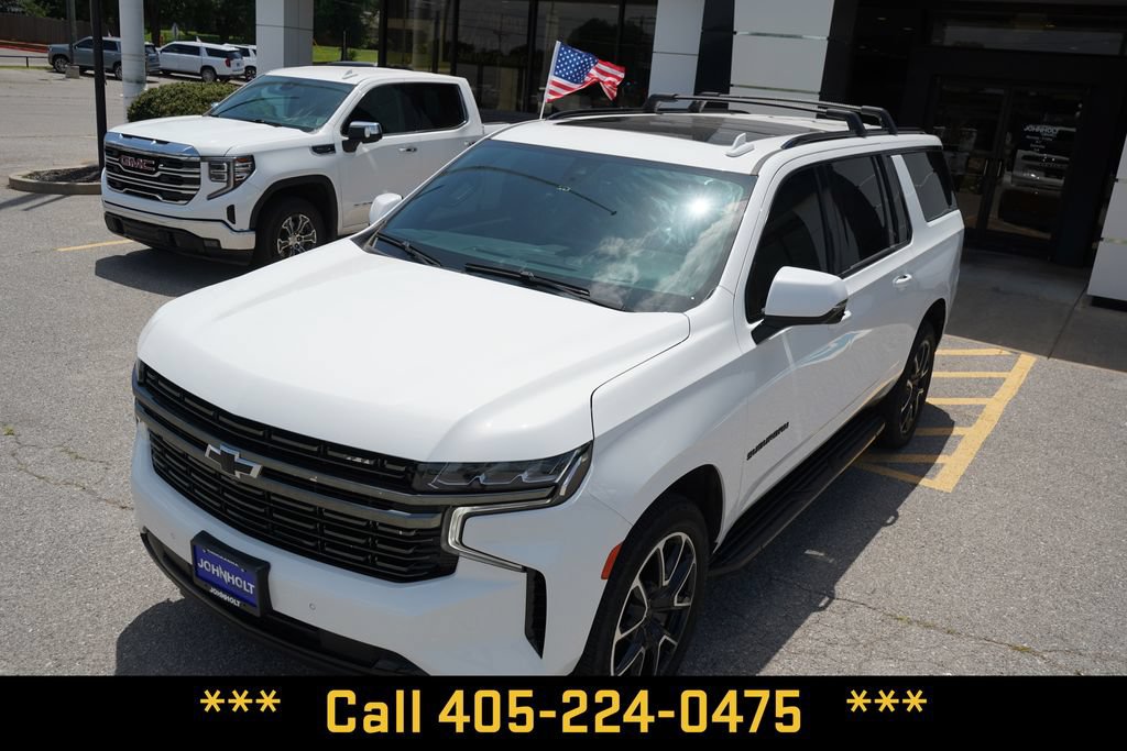 Used 2022 Chevrolet Suburban RST w/ Sport Performance Package AWD/4WD image 12