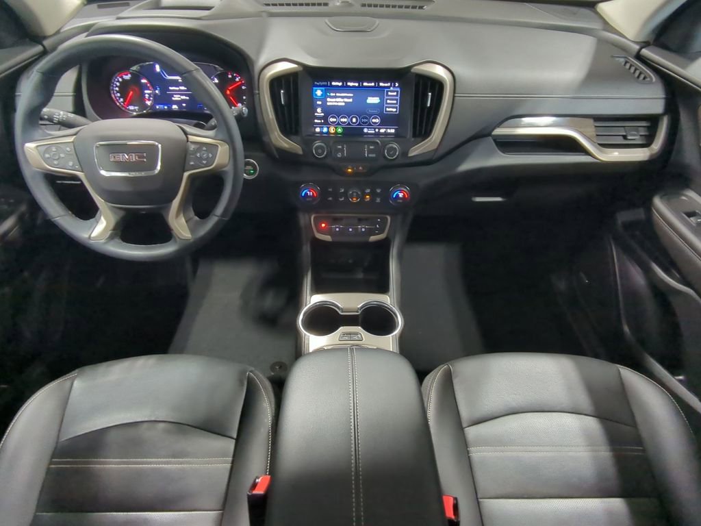 Used 2023 GMC Terrain Denali w/ Denali Premium Package AWD/4WD image 18