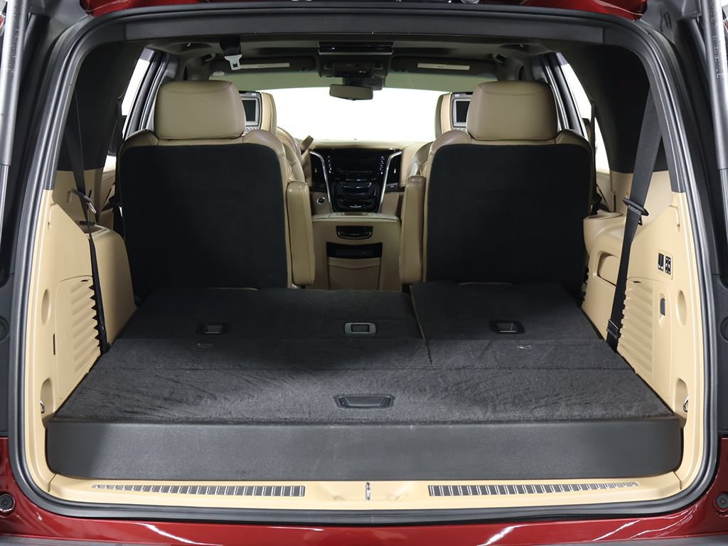 Used 2019 Cadillac Escalade Platinum AWD/4WD image 28