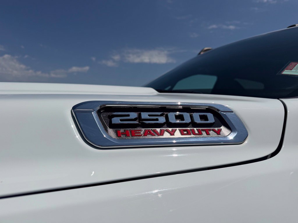Used 2024 RAM 2500 Big Horn AWD/4WD image 12