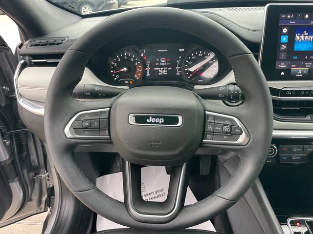 Used 2023 Jeep Compass Limited AWD/4WD image 25