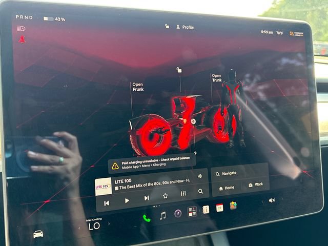 Used 2025 Tesla Model Y Long Range AWD/4WD image 27