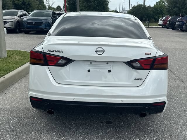 Used 2024 Nissan Altima 2.5 SR AWD/4WD image 8