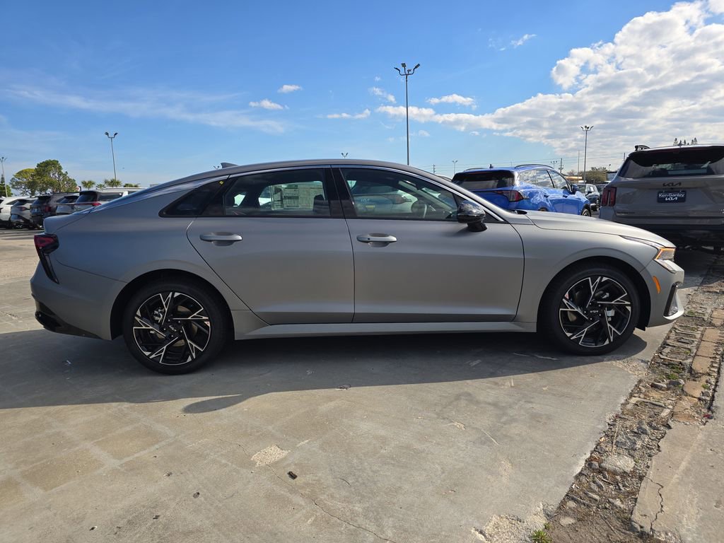 New 2026 Kia K5 GT-Line image 9