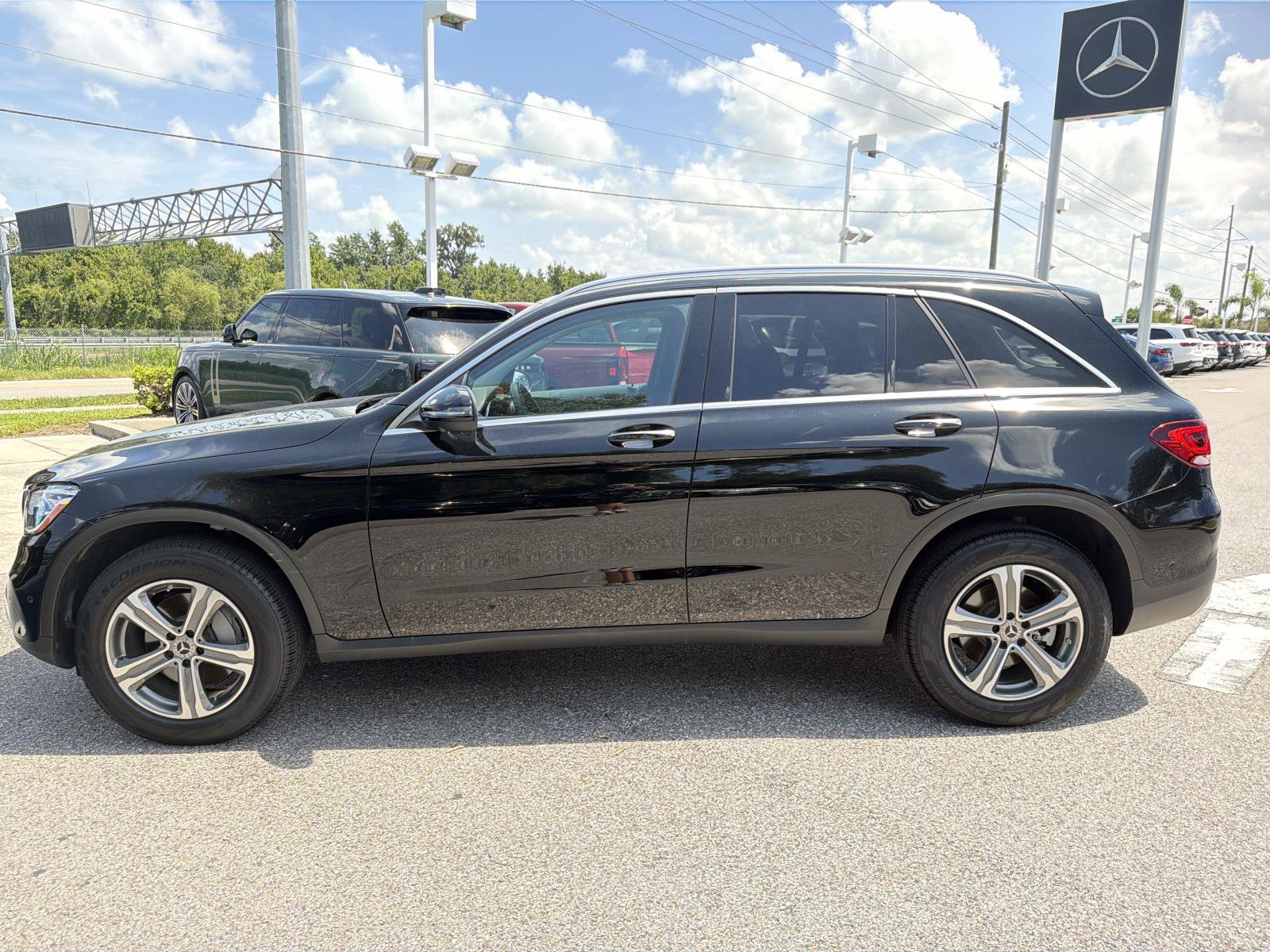 Certified 2022 Mercedes-Benz GLC 300 image 6