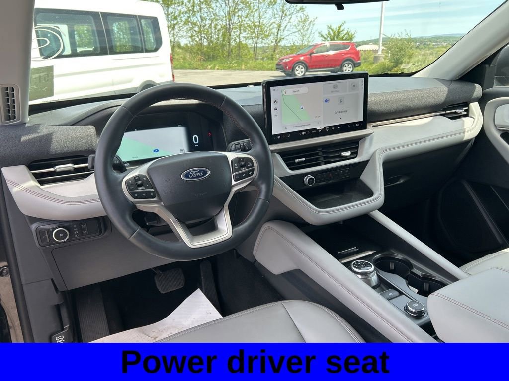 Used 2025 Ford Explorer Active w/ Active Comfort Package AWD/4WD image 11