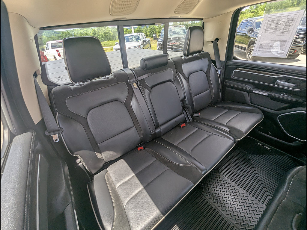 Used 2020 RAM 1500 Laramie AWD/4WD image 23