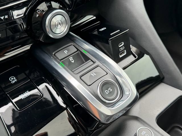 Used 2022 Acura MDX SH-AWD w/ Technology Package image 24