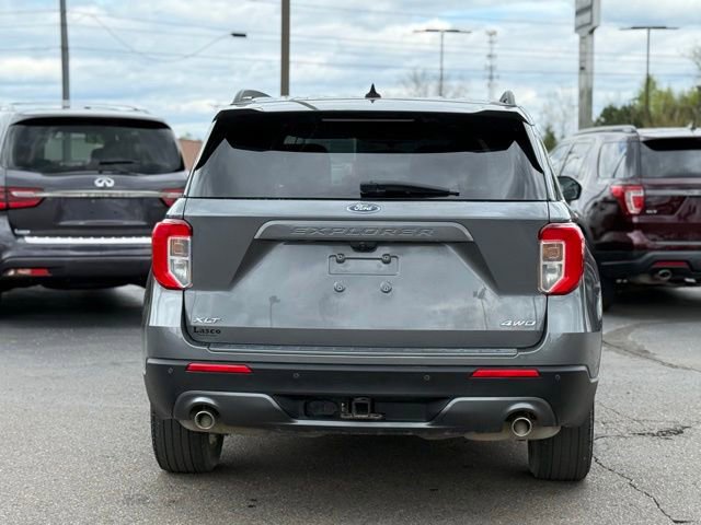 Used 2023 Ford Explorer XLT w/ Equipment Group 202A AWD/4WD image 42