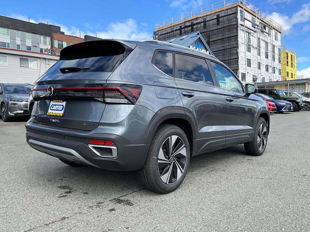 New 2026 Volkswagen Taos SE AWD/4WD image 9