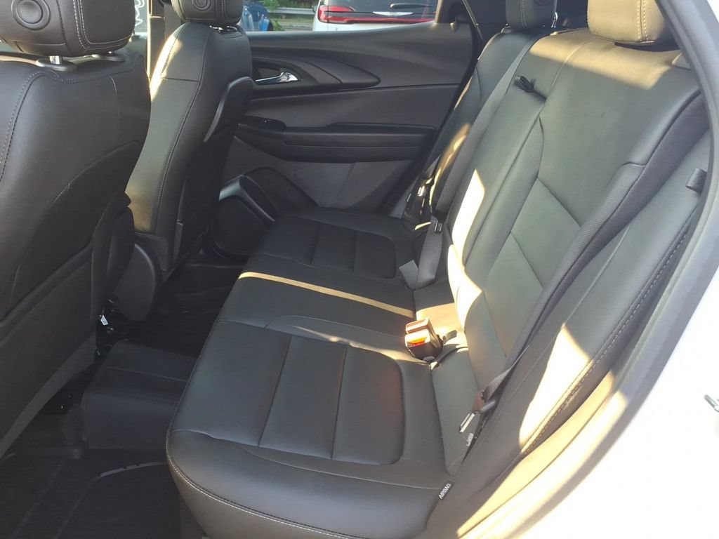Used 2023 Chevrolet TrailBlazer ACTIV w/ Sun and Liftgate Package AWD/4WD image 18