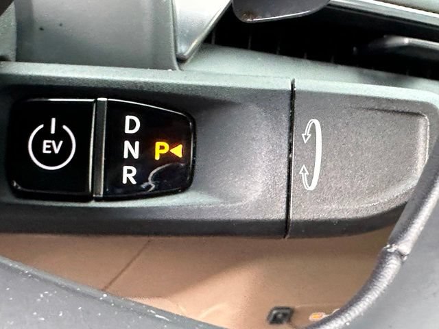 Used 2024 Kia EV9 GT-Line AWD/4WD image 42