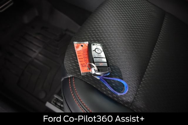 Used 2024 Ford Escape ST-Line w/ Tech Pack #1 AWD/4WD image 32