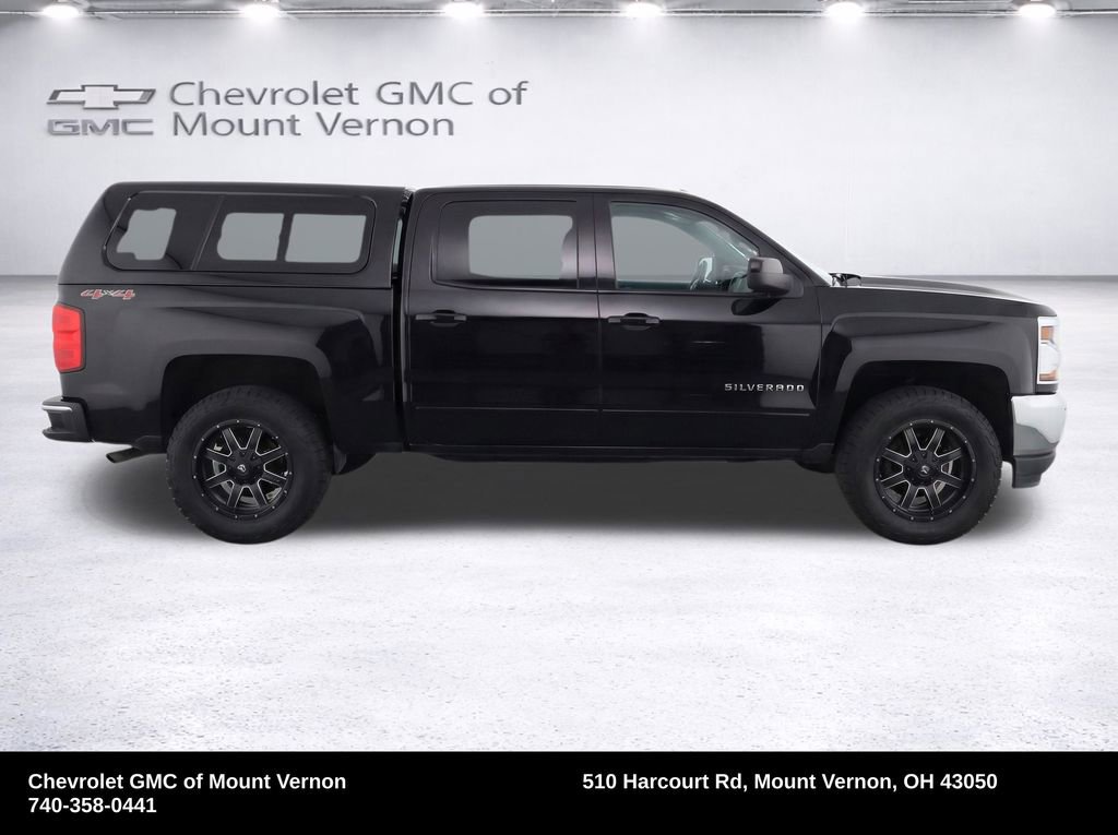 Used 2017 Chevrolet Silverado 1500 LT w/ All Star Edition AWD/4WD image 30