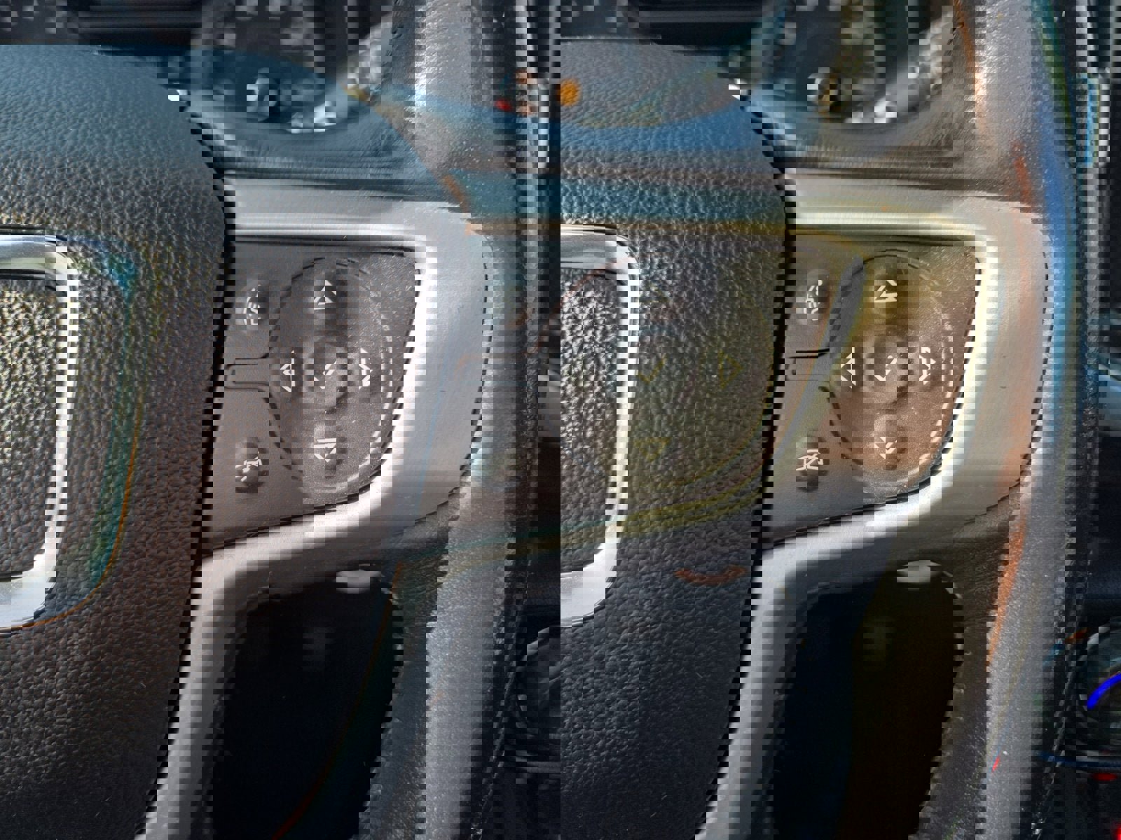 Used 2018 GMC Terrain SLE w/ Driver Convenience Package image 15