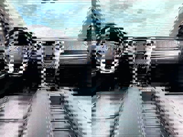 Used 2021 Toyota Tundra Platinum AWD/4WD image 21