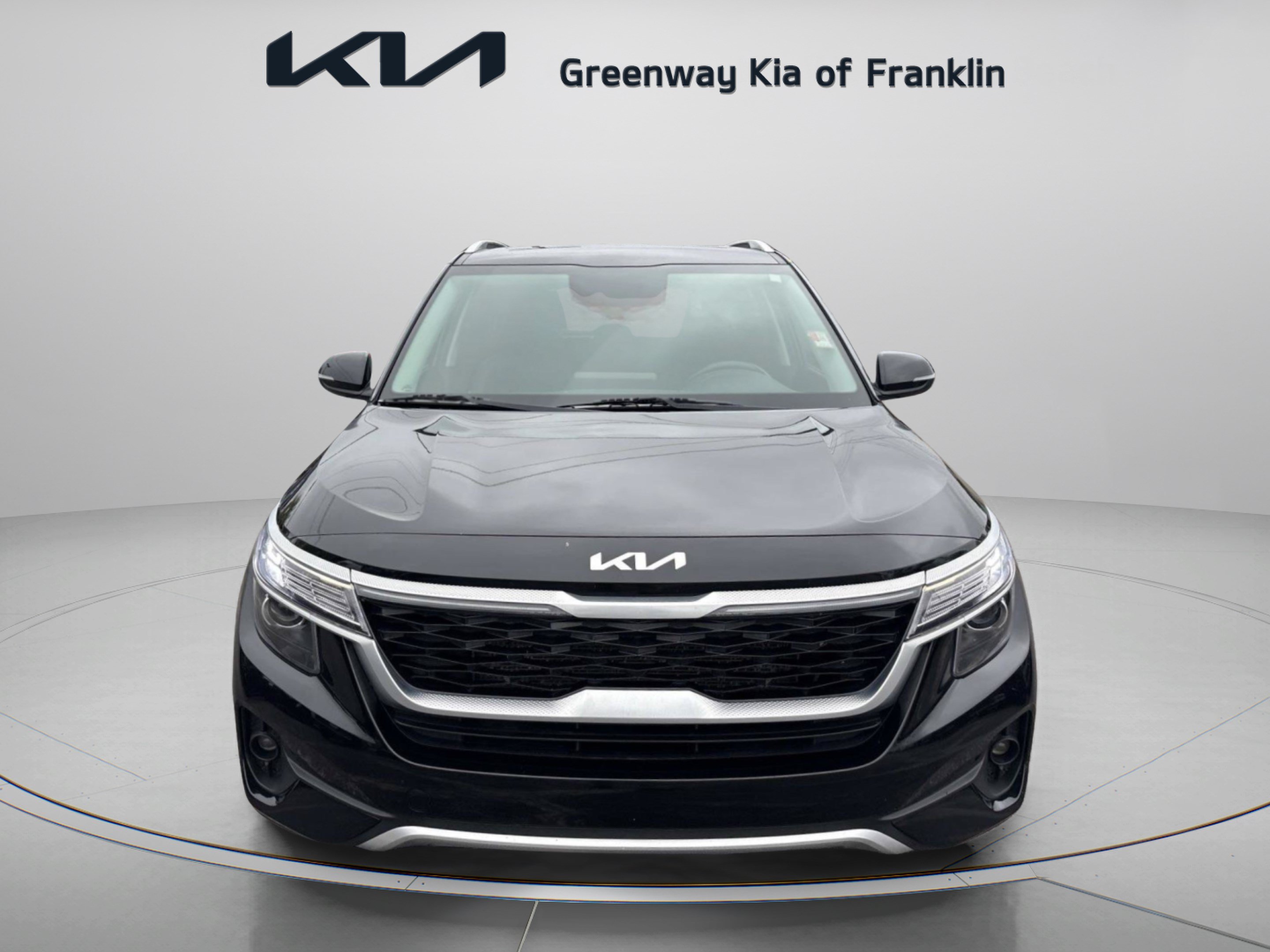 Used 2023 Kia Seltos EX AWD/4WD image 2
