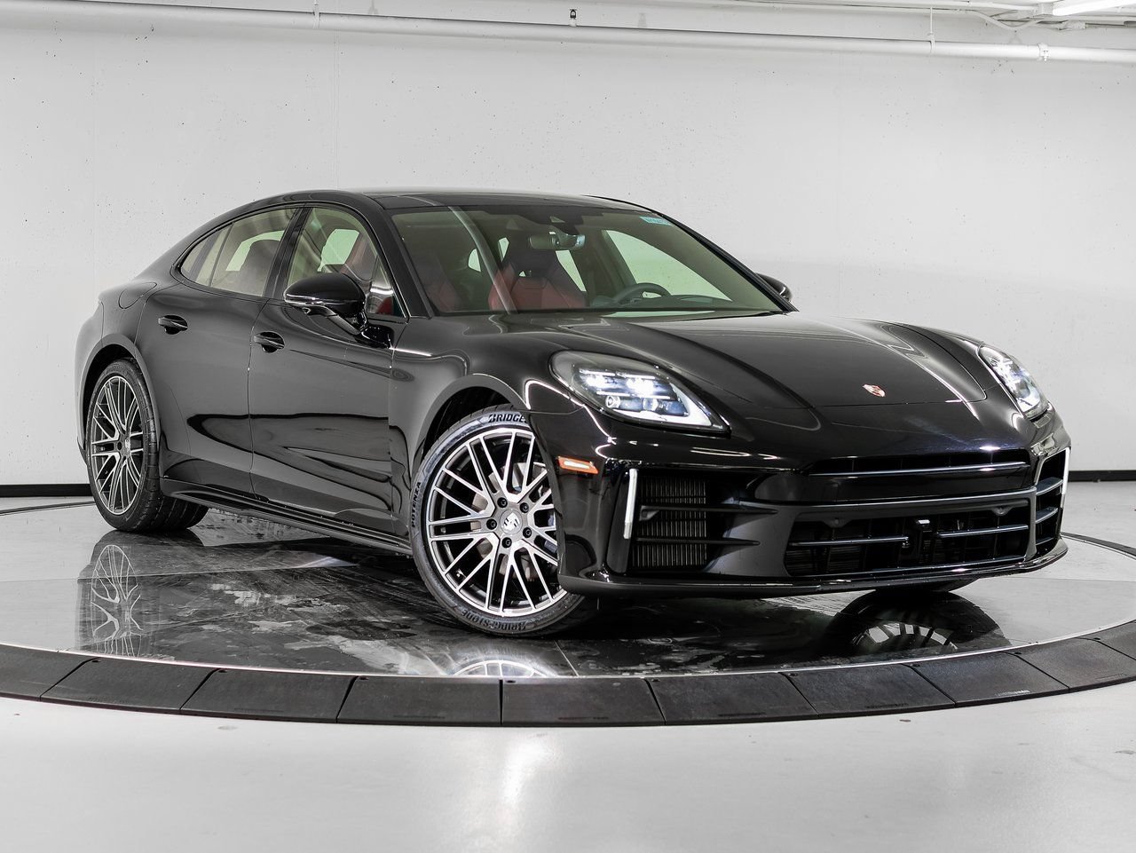 New 2026 Porsche Panamera RWD image 9