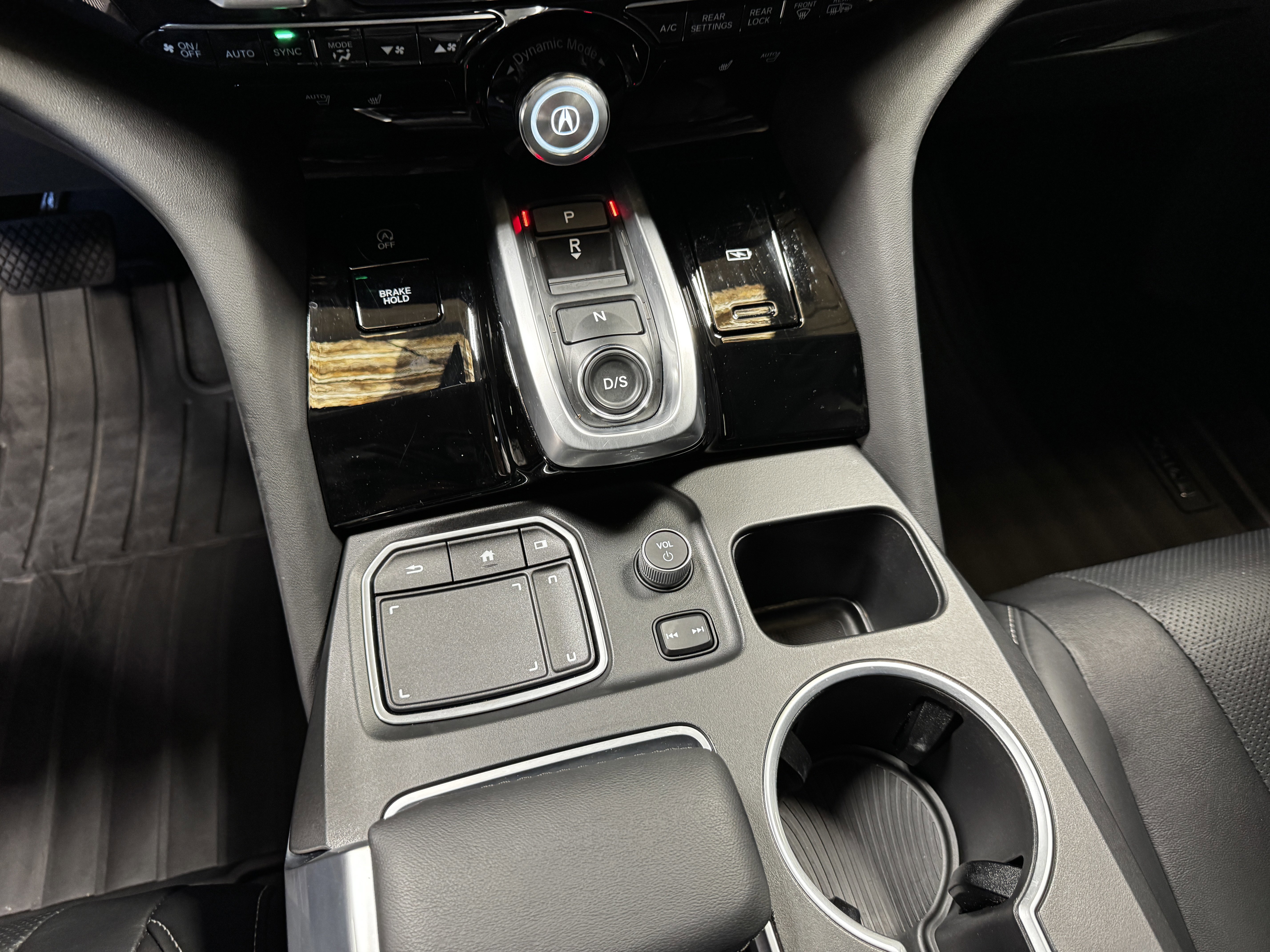 Certified 2023 Acura MDX FWD w/ Technology Package image 30