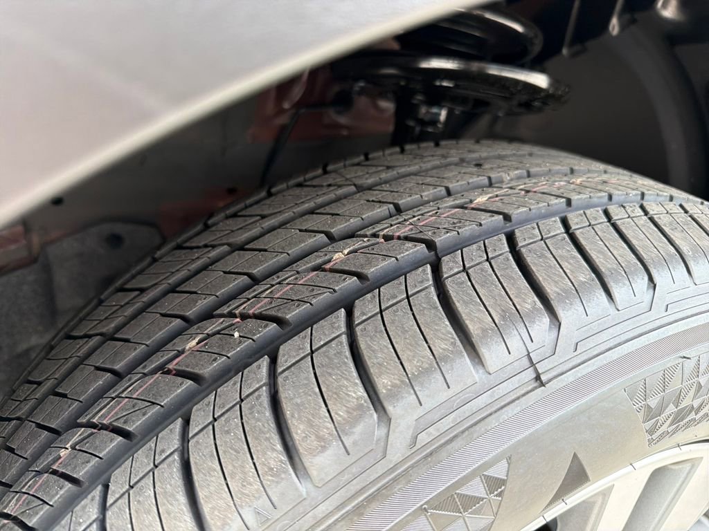 New 2026 Nissan Pathfinder SL image 11