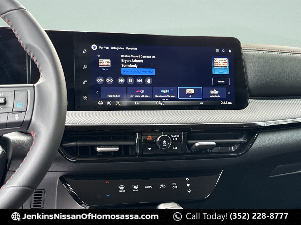 New 2026 Nissan Kicks SR FWD image 31