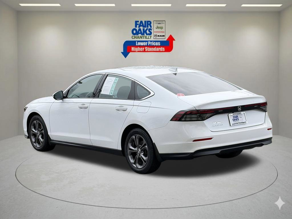 Used 2023 Honda Accord EX image 8