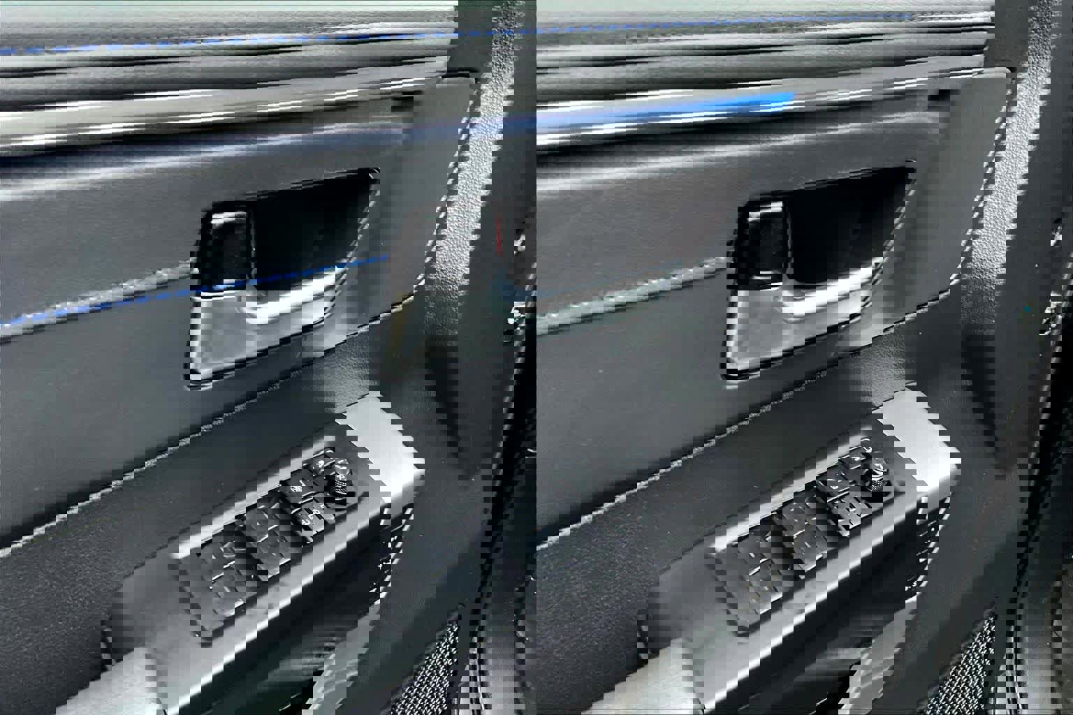 Used 2023 Toyota Tundra Platinum image 31