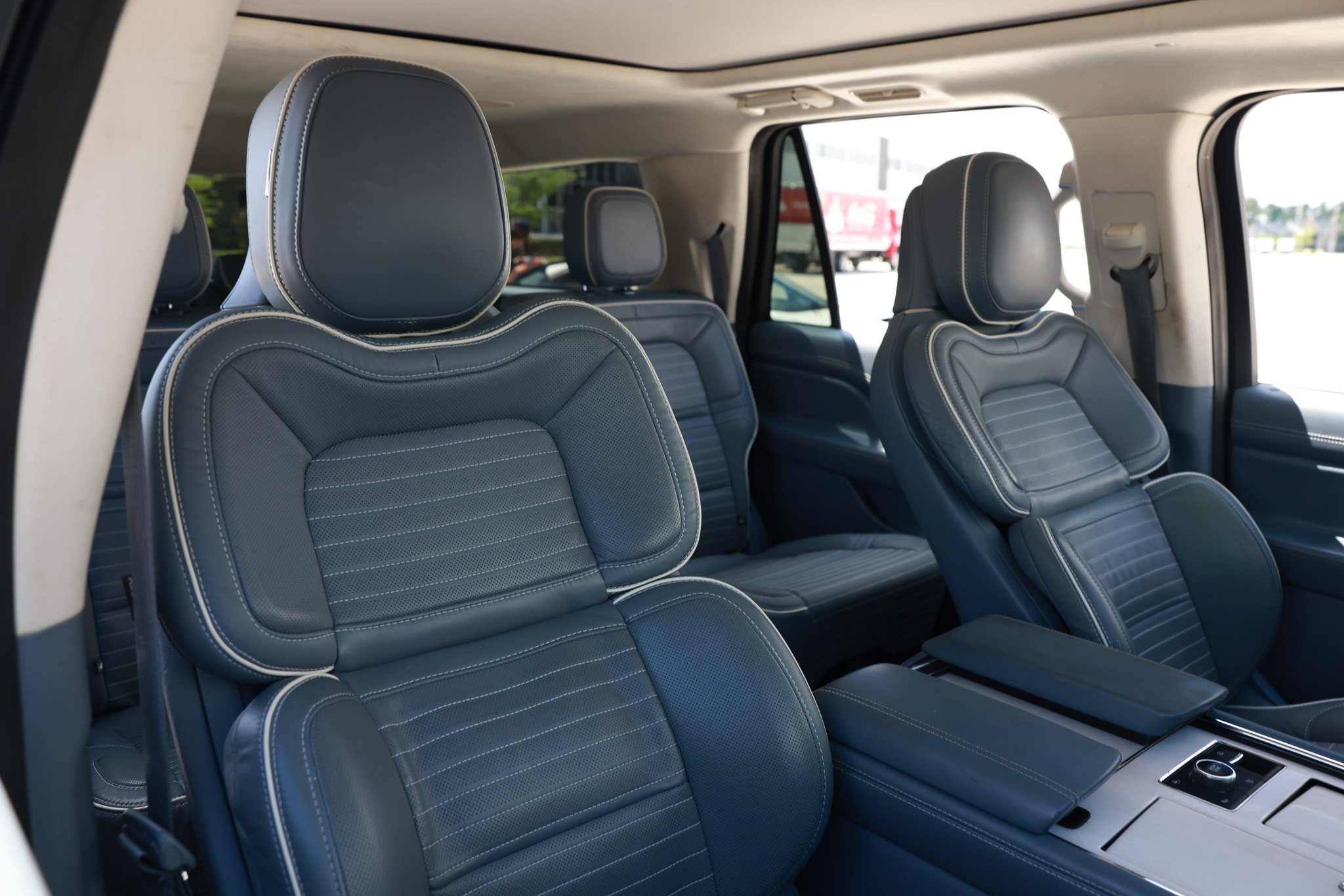 Used 2020 Lincoln Navigator L Black Label w/ Cargo Convenience Package AWD/4WD image 20