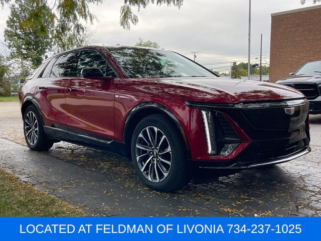 Certified 2024 Cadillac Lyriq Sport AWD/4WD image 7