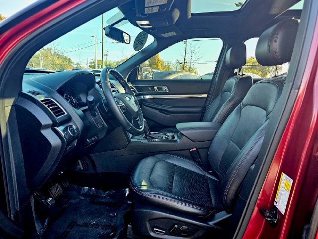 Used 2017 Ford Explorer Sport w/ Equipment Group 401A AWD/4WD image 20
