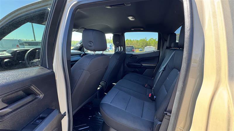 Used 2024 Chevrolet Colorado W/T image 38