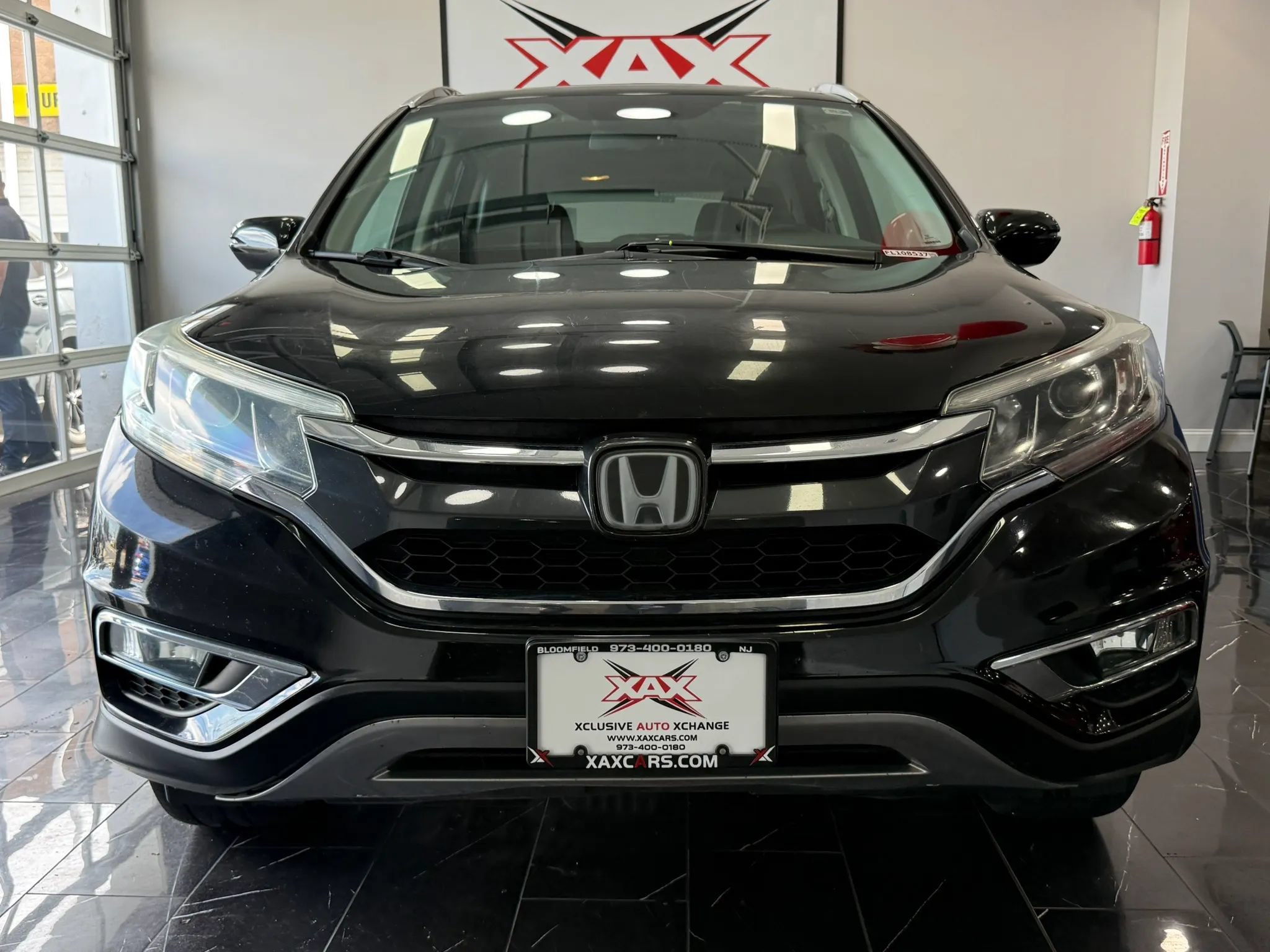 Used 2015 Honda CR-V Touring image 2