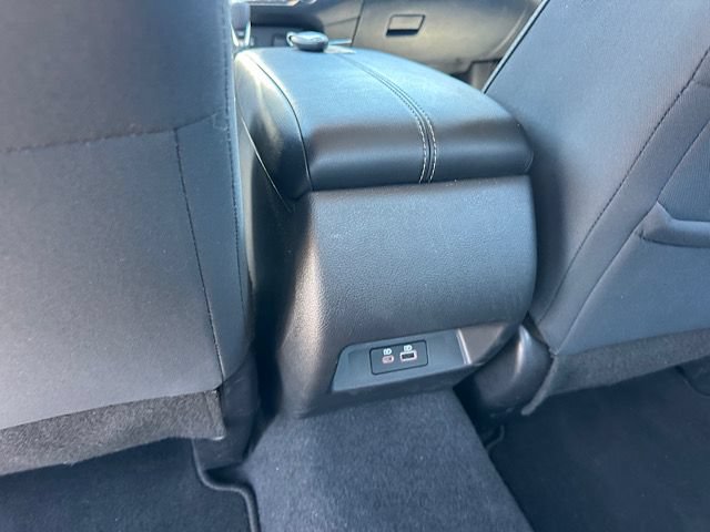 Used 2025 Nissan Altima 2.5 SV FWD image 21