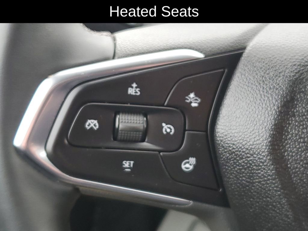 Used 2025 Chevrolet Trax ACTIV w/ Sunroof Package image 9