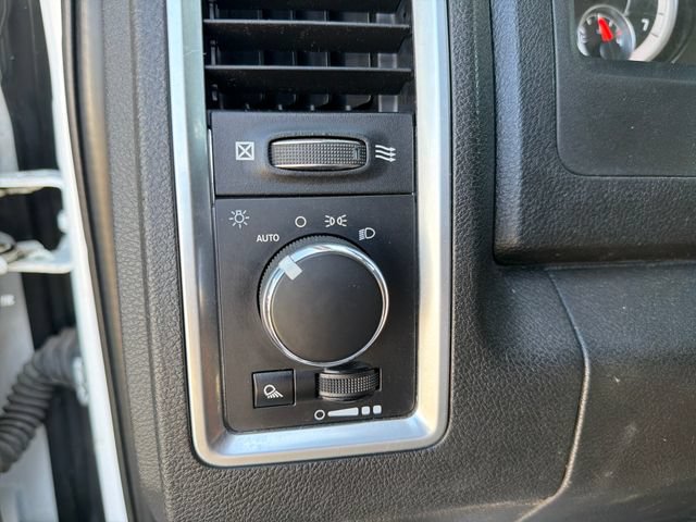 Used 2021 RAM 1500 Classic SLT AWD/4WD image 24