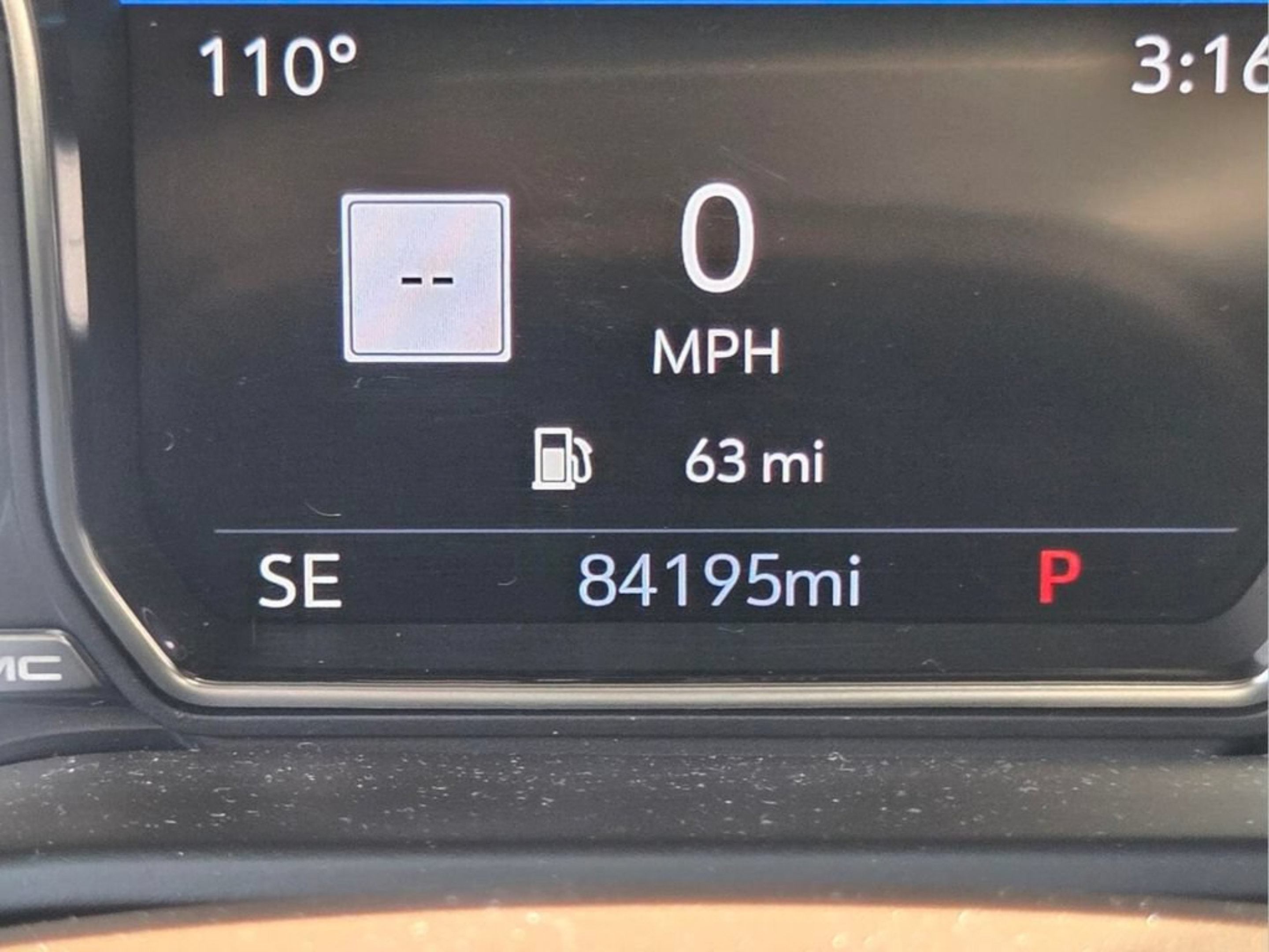 Used 2021 GMC Yukon XL Denali AWD/4WD image 32