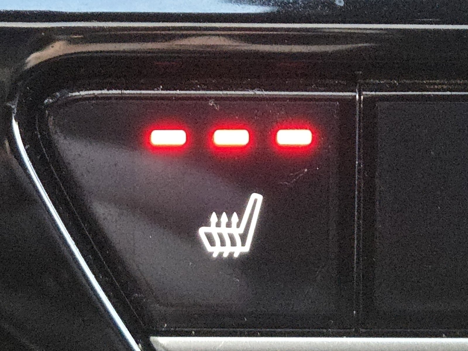 Used 2024 Honda CR-V Sport Touring image 7