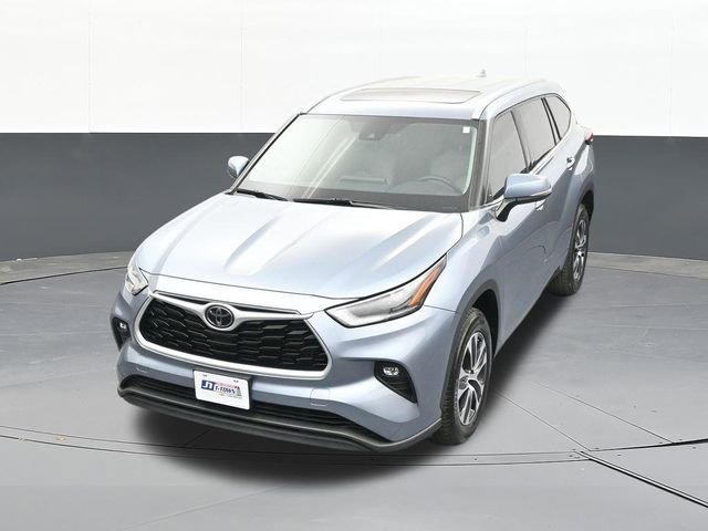 Used 2021 Toyota Highlander XLE image 68