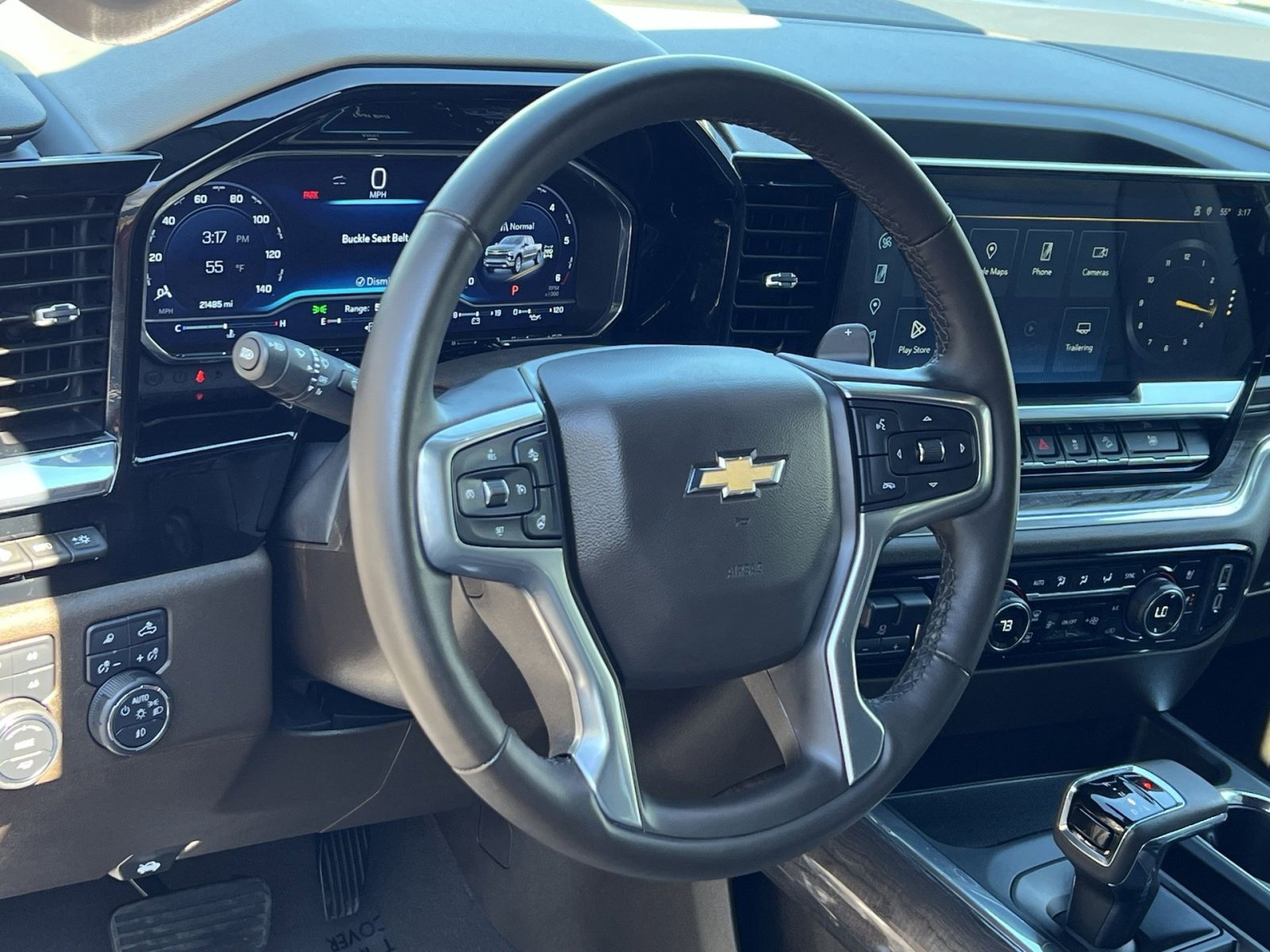 Used 2024 Chevrolet Silverado 1500 LTZ w/ LTZ Premium Package AWD/4WD image 14