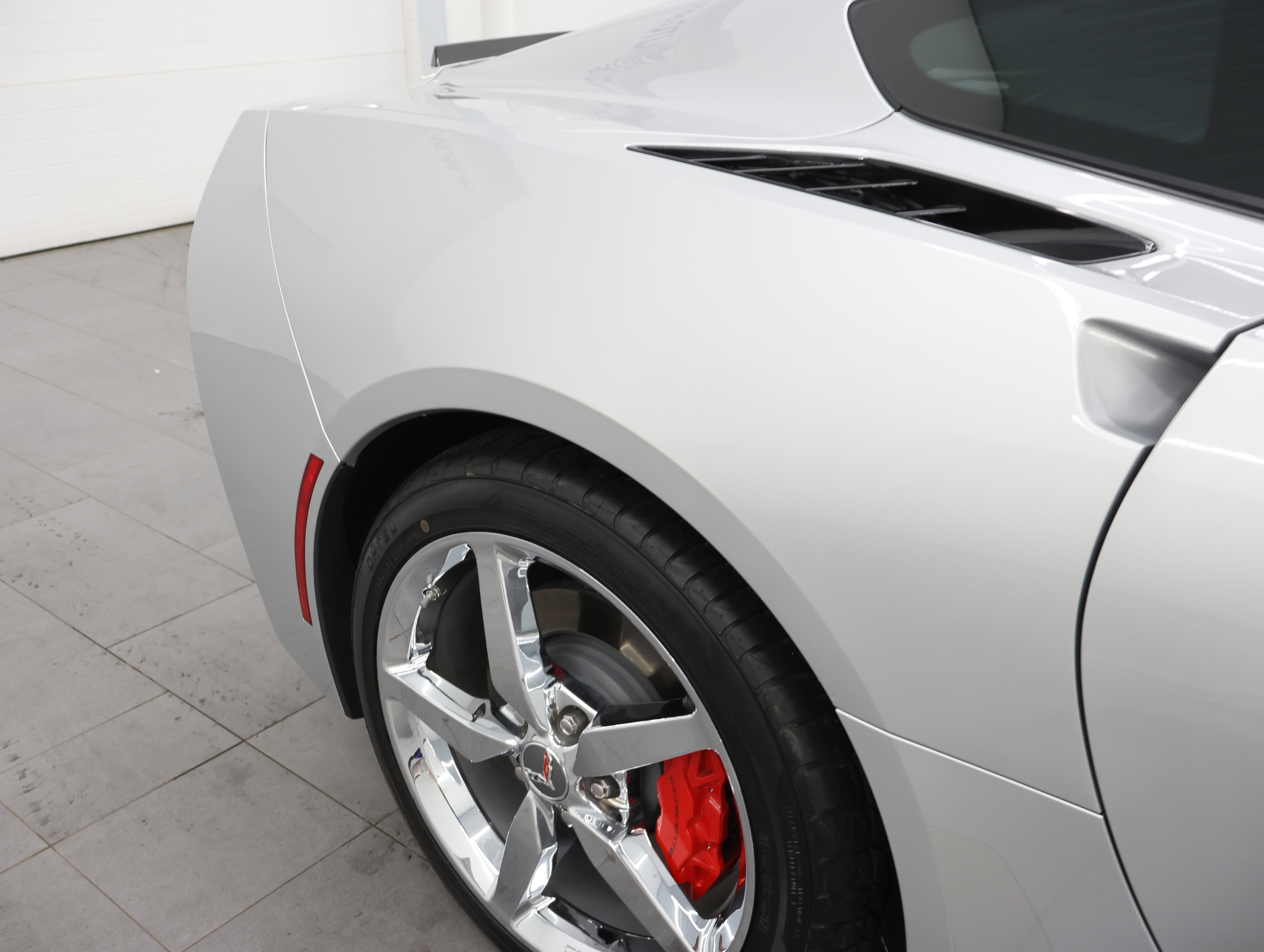 Used 2014 Chevrolet Corvette Stingray Coupe w/ 2LT Preferred Equipment Group RWD image 23