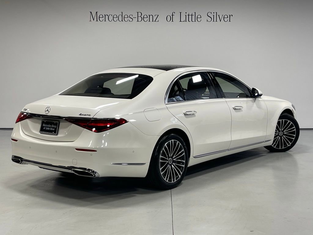 Used 2023 Mercedes-Benz S 580e 4MATIC Sedan w/ 3D Technology Package image 6