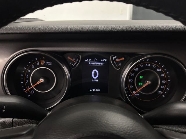 Used 2022 Jeep Gladiator Willys image 16