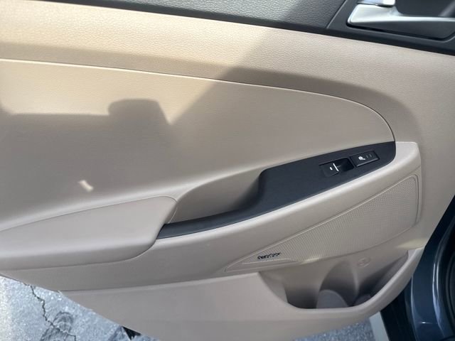 Used 2019 Hyundai Tucson Ultimate w/ Cargo Package image 17